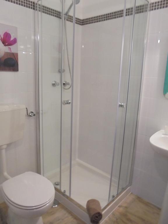 Apartamento Neptuno Бенагил Стая снимка
